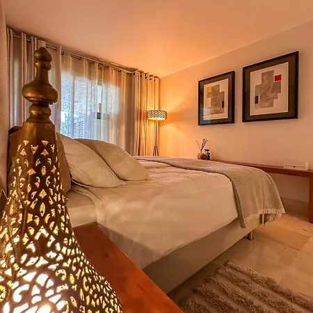 Golf Gardens Elegant 2 Bedroom With Tropical Garden Views Walk To Lejlighed Marbella