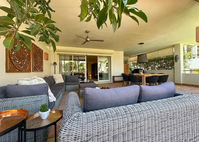 شقة Golf Gardens Elegant 2 Bedroom With Tropical Garden Views Walk To *