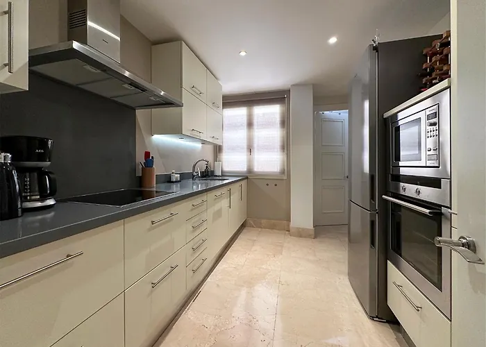 شقة Golf Gardens Elegant 2 Bedroom With Tropical Garden Views Walk To *